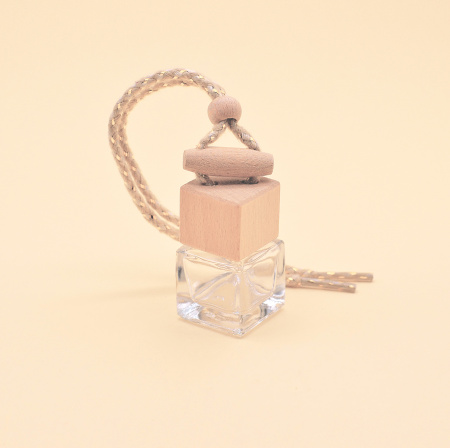 Флакон для автоароматизатора Кубик с плетёным шнуром 8мл (1)